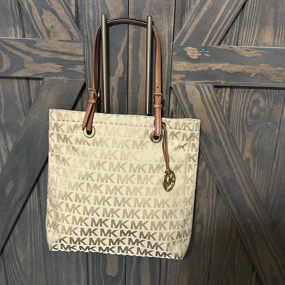 Michael Kors MK tote bag